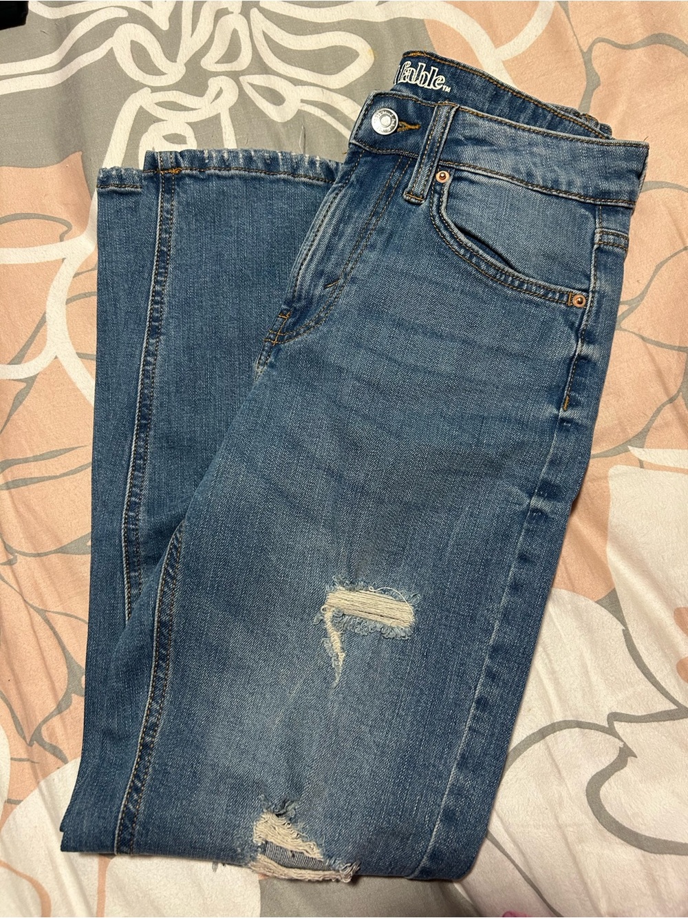 wild fable Men's Blue Slim Straight Distressed Jeans